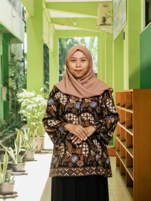 Catra Rahmadhani Putri, S.Pd
